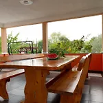 Bistre Villa *
